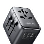 JOYROOM  JR-TCW01 17W 17W Universal Travel Adapter International Plug Adapter With 3 USB 1 Type C Fast Charging All In One Worldwide Wall Charger UK US AUS EU Black