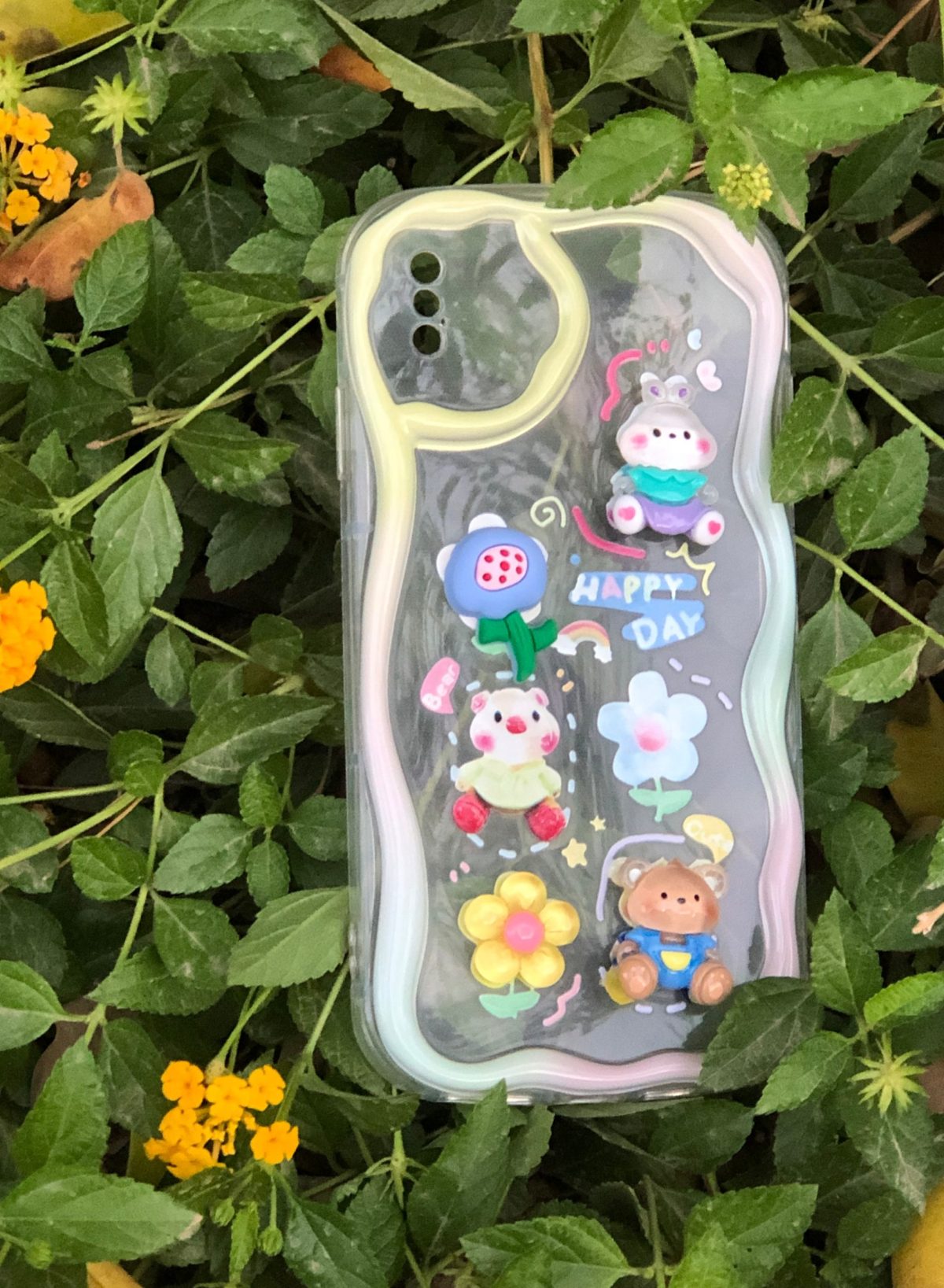 Silicone back cover with cartoon design compatible with iPhone XS max clear - Image 2