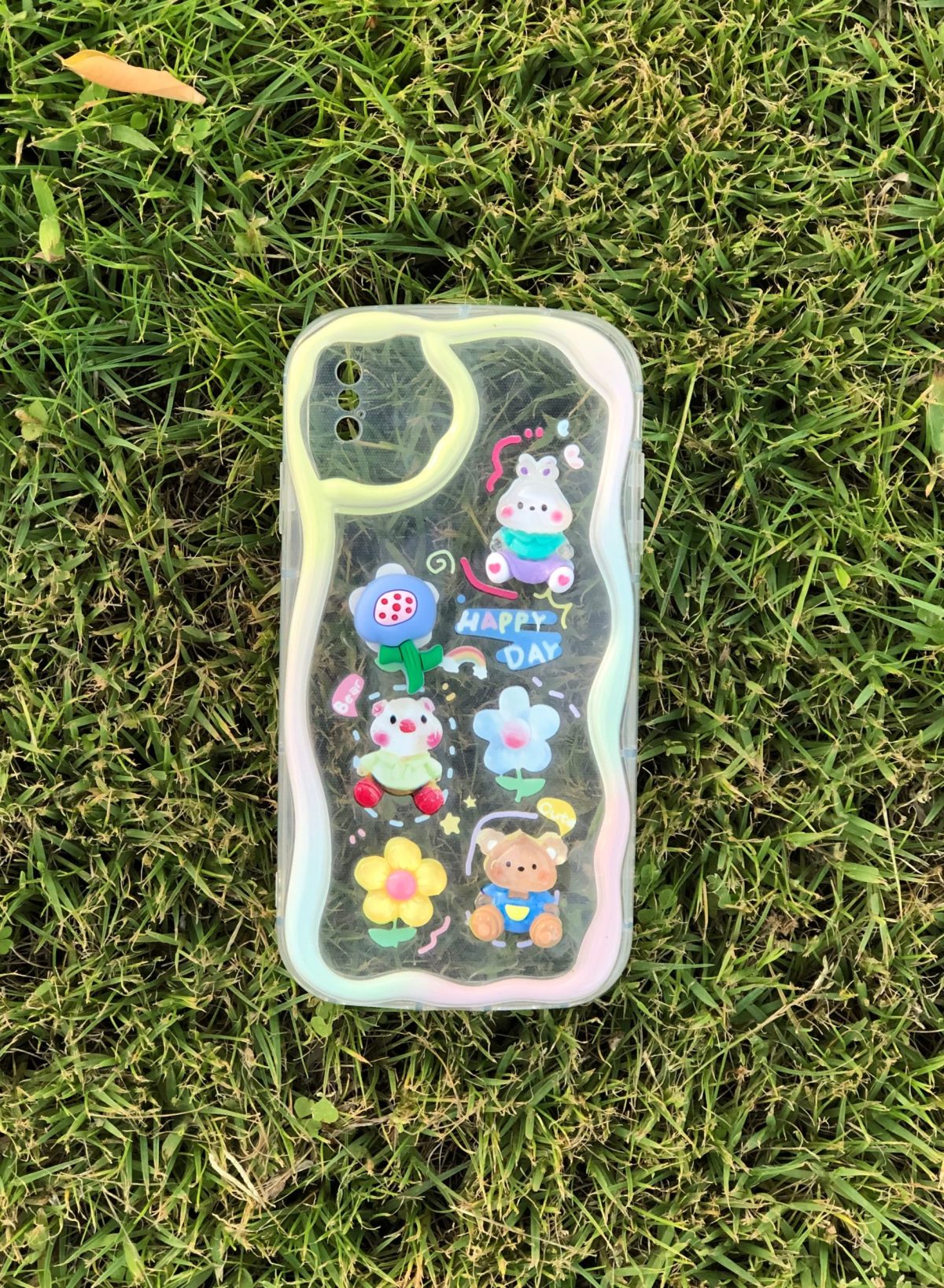 Silicone back cover with cartoon design compatible with iPhone XS max clear - Image 1