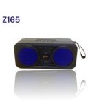 Zero A solar-powered rechargeable radio that supports a flash drive and a memory card and runs on solar energy with a black Z165 flashlight -Blue