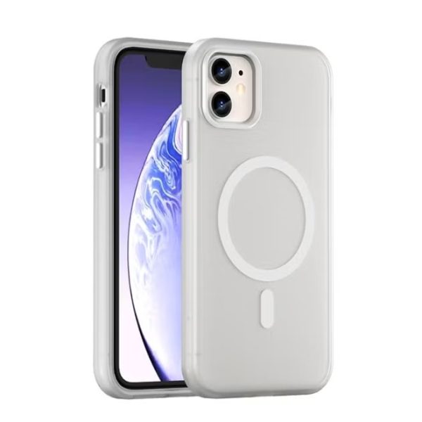 Drop-resistant, reinforced plastic back cover compatible with iPhone 11 - Clear