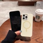 Drop-resistant, reinforced plastic back cover compatible with iPhone 15 Pro Max - Yellow